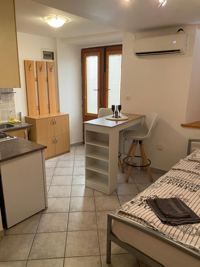Apartment Rey ไพราน ภายนอก รูปภาพ